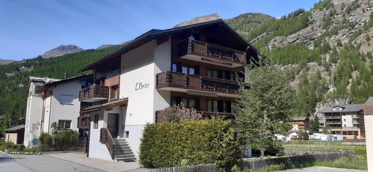 Free Cable Car & Bus In The Summer Haus L'Oree Saas-Grund Buitenkant foto